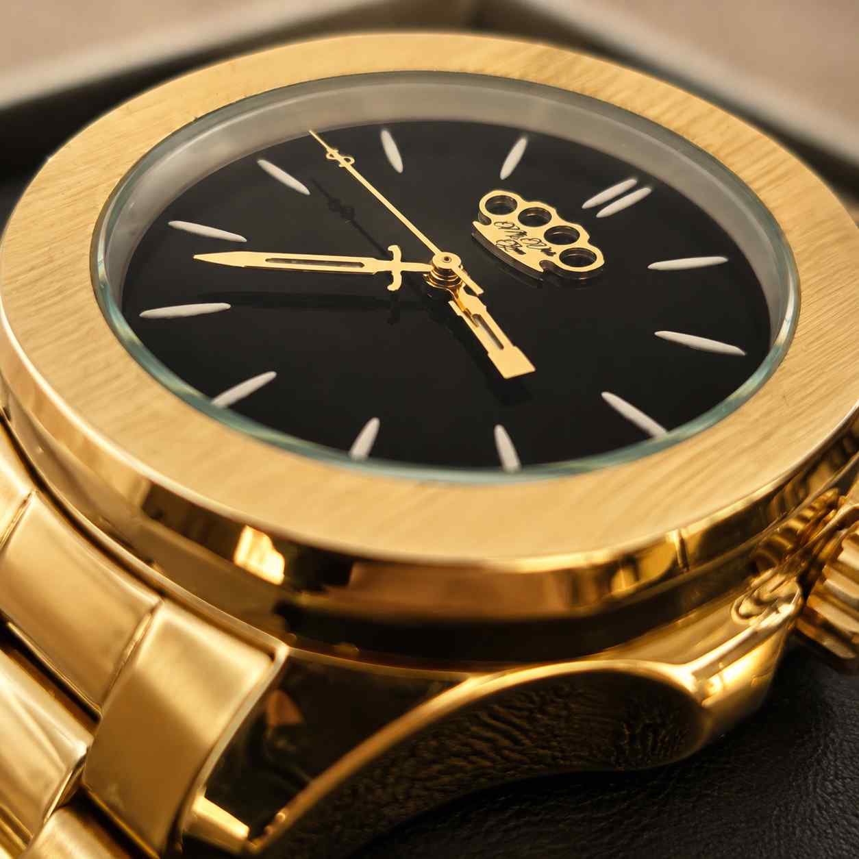 MVL Stash watch - gold