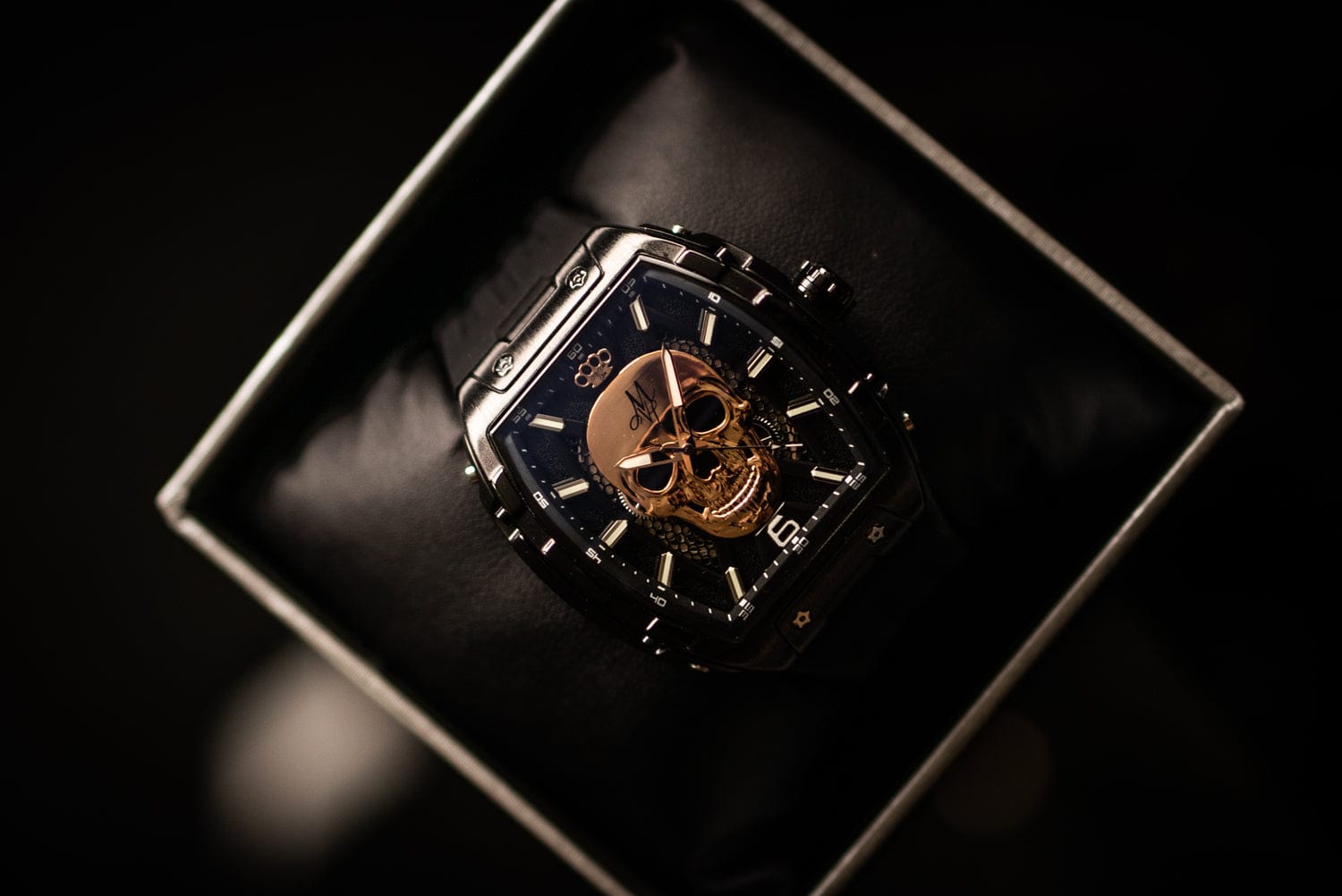 MVL Automatic skull watch japan movement / silicon band - black/black