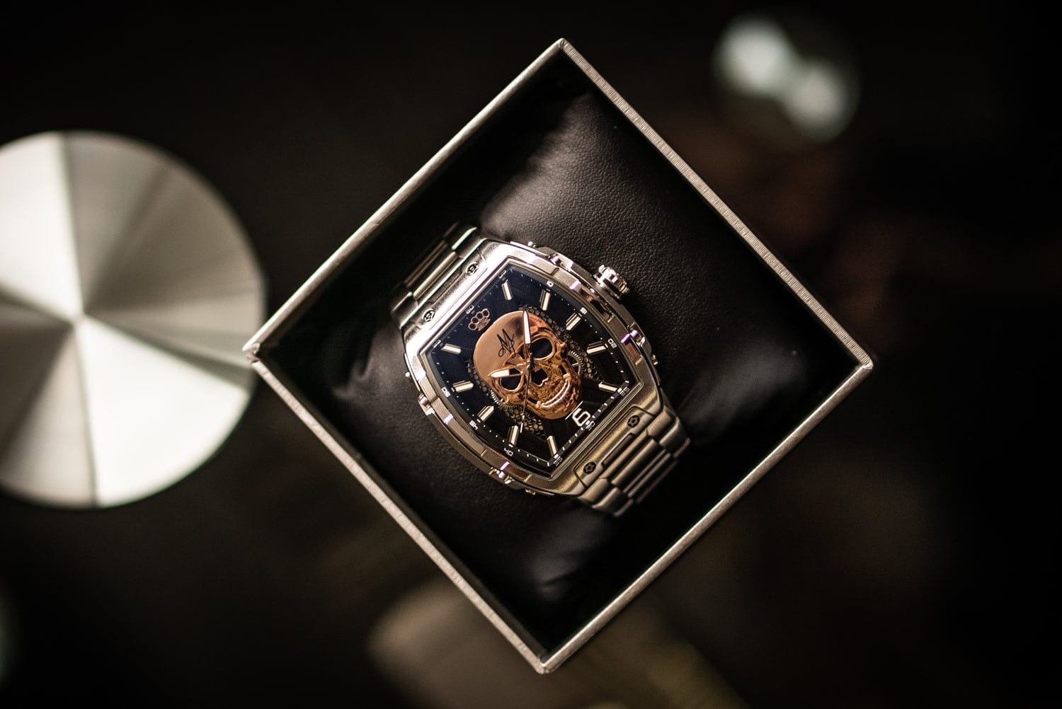 MVL Automatic skull watch japan movement - steel band - silver