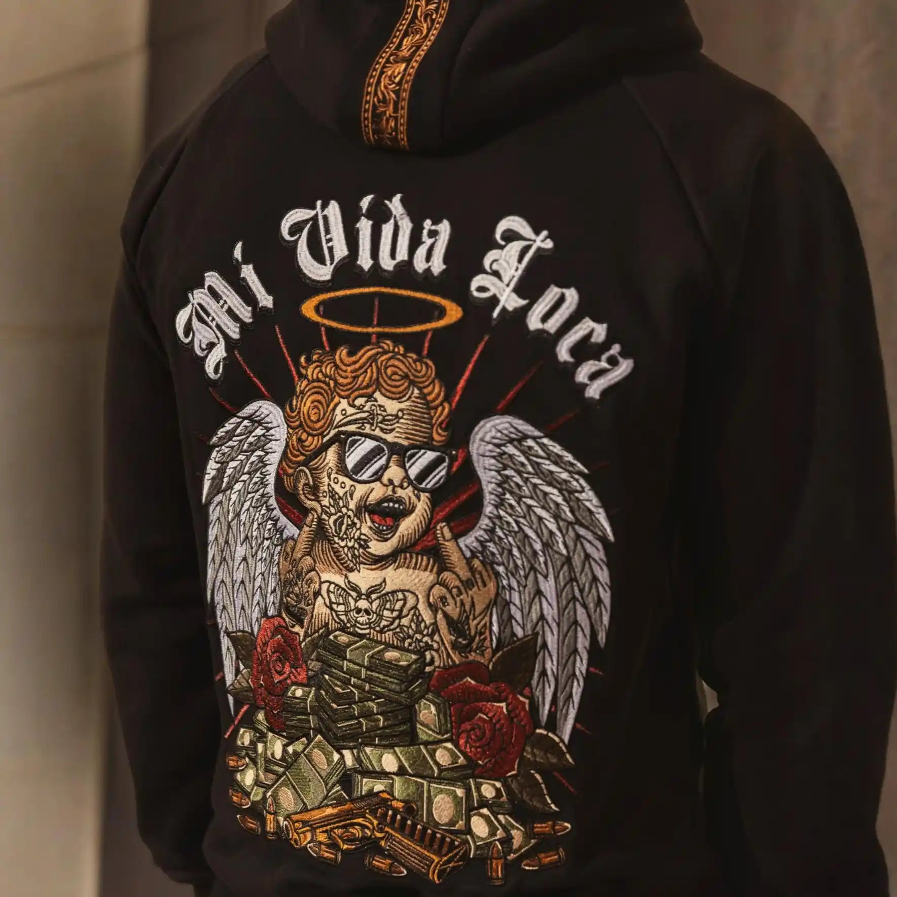 Bluza z kapturem MVL „Ostateczny przeciwnik” lista oczekujących na zapis