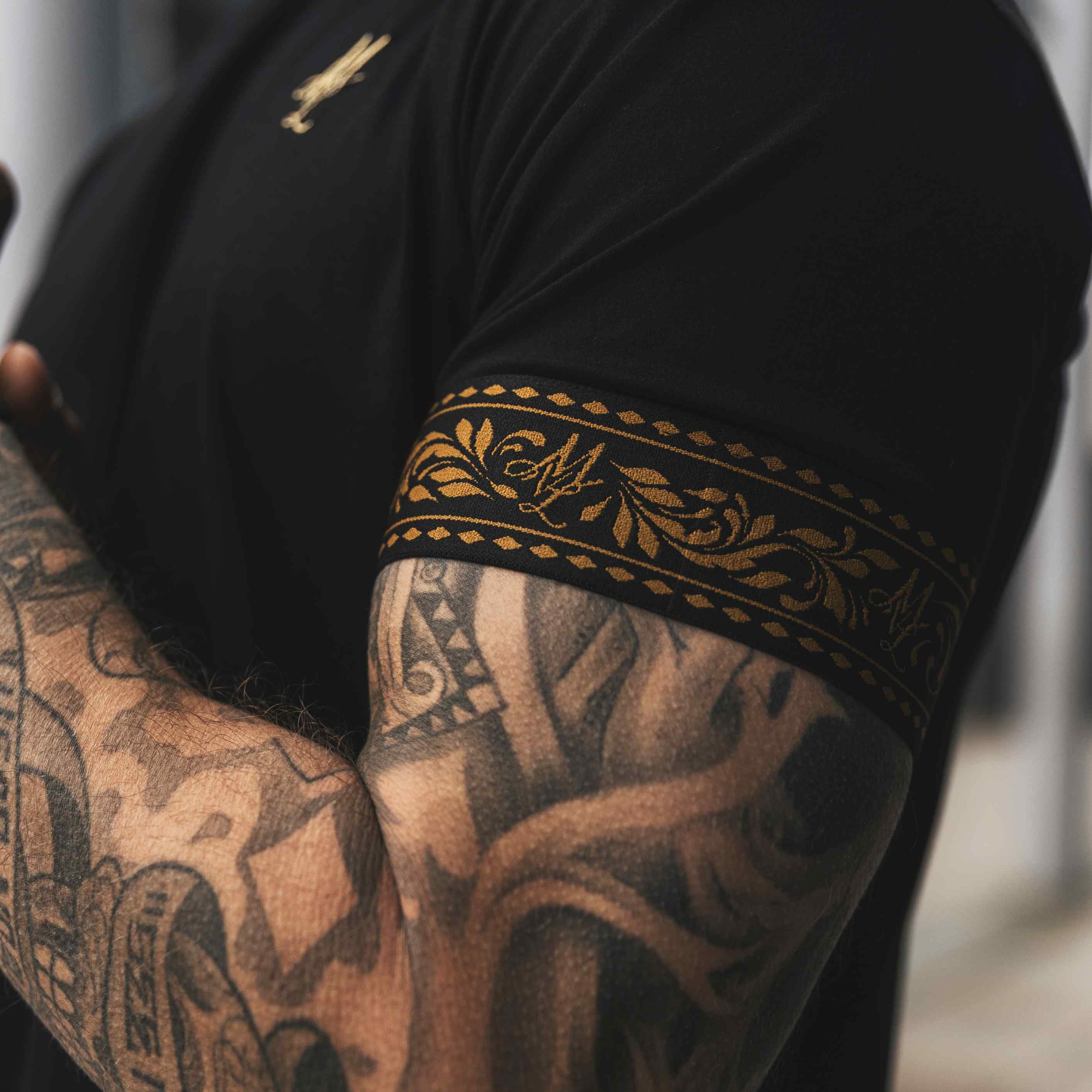 Helix T-shirt - black